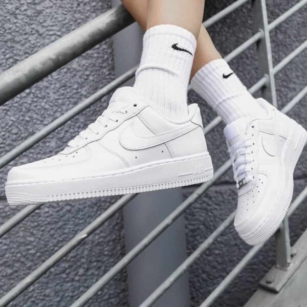 air force one similar shoes