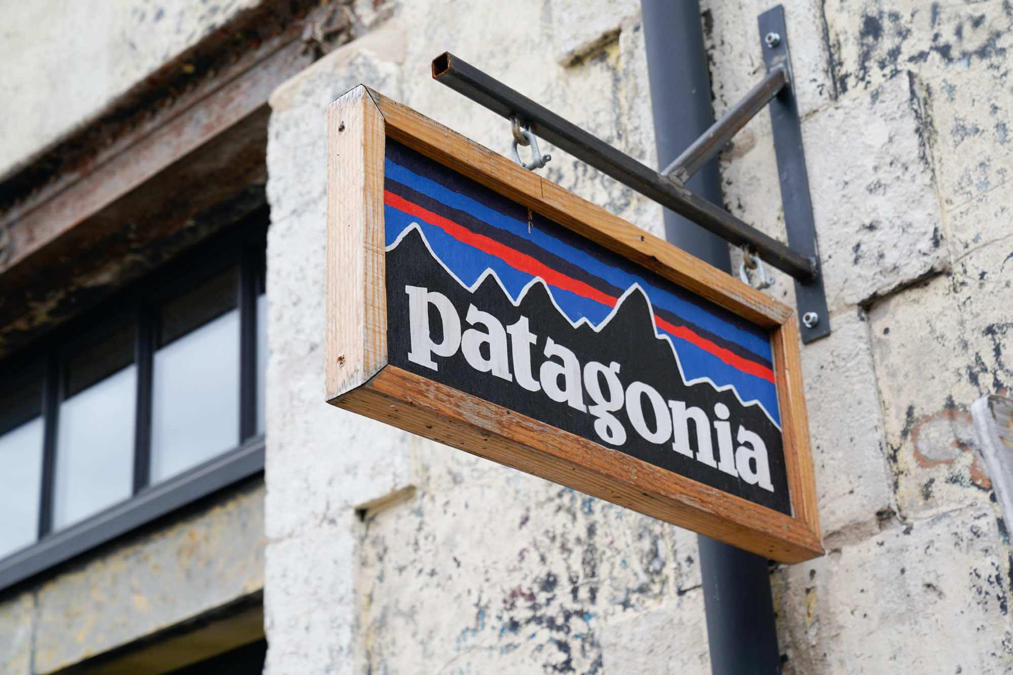 How Sustainable Is Patagonia? Patagonia Sustainability Initiatives ...